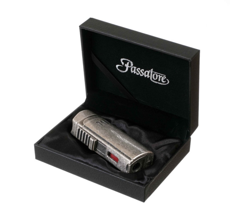 Зажигалка сигарная Passatore, тройное пламя, с пробойником и сигарным ложементом, серебристый антик