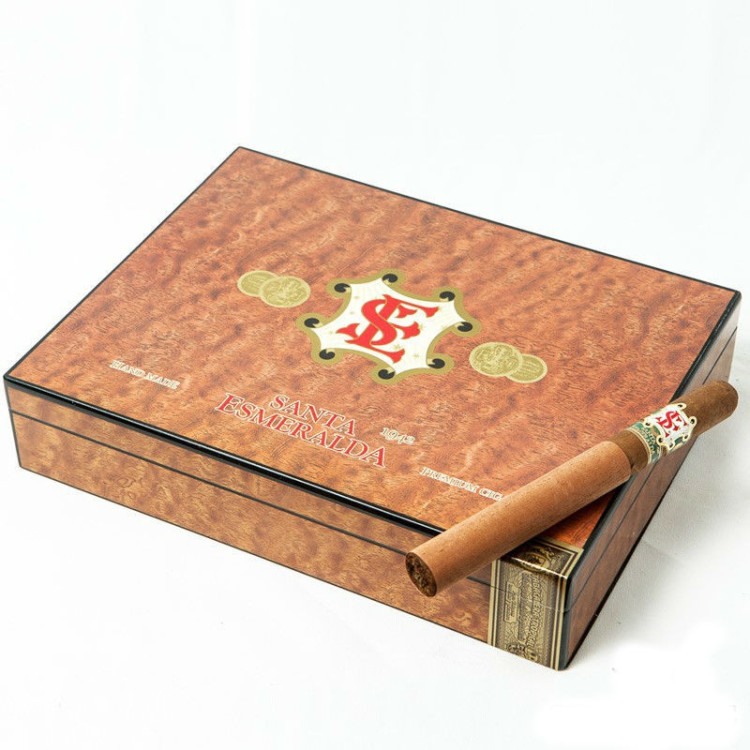 Сигара Santa Esmeralda Churchill