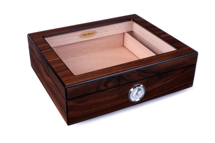 Хьюмидор Tom River со стеклом на 25 сигар, Орех (уценка)