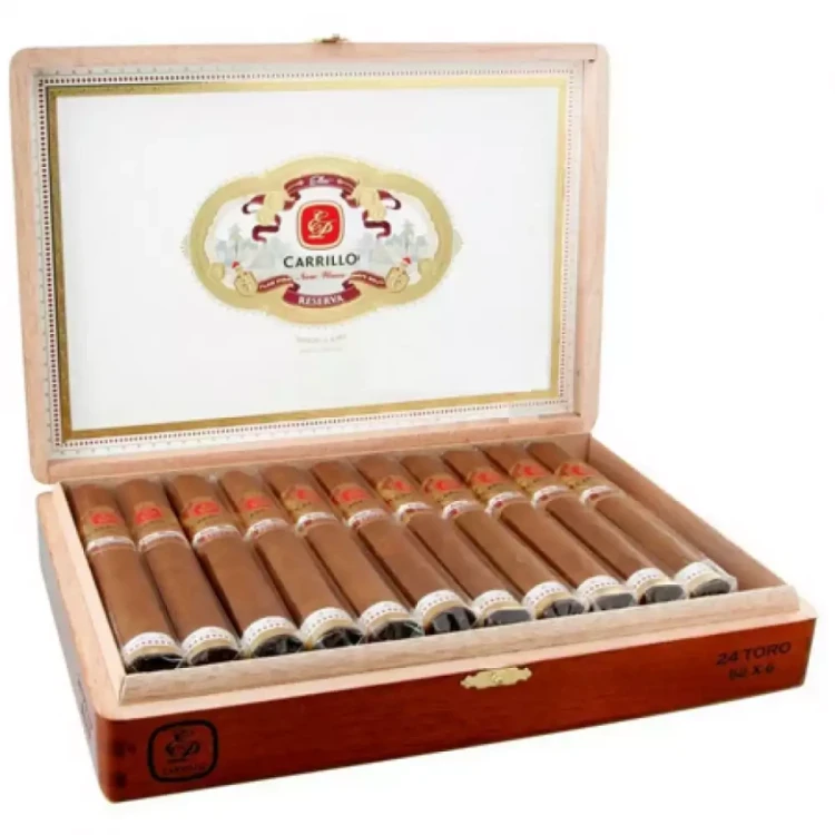 Сигара E.P. Carrillo New Wave Connecticut Reserva Toro