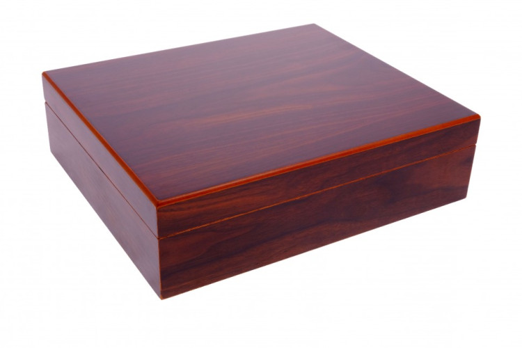 Хьюмидор Tom River на 25 сигар, Орех