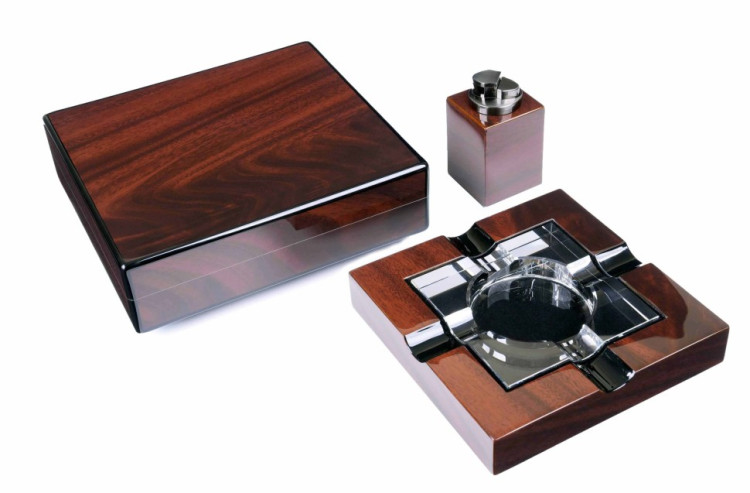Набор сигарных аксессуаров Howard Miller
