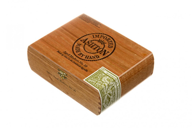 Сигара ASHTON Aged Maduro 10 Robusto
