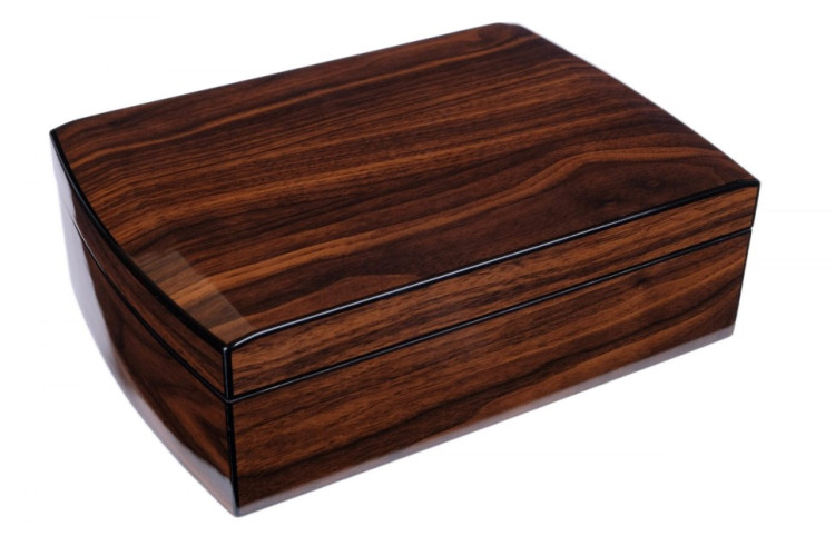 Хьюмидор Tom River с подарочным набором на 25 сигар, Орех (уценка)